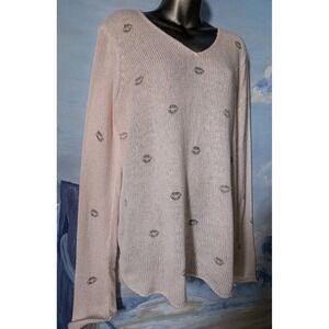 Wooden Ships Paola Buendia M/L V-Neck Lips Sweater